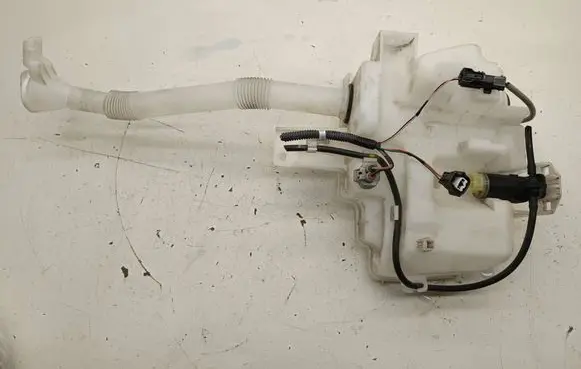 Mitsubishi Eclipse Cross Windshield washer fluid reservoir/tank EW17001