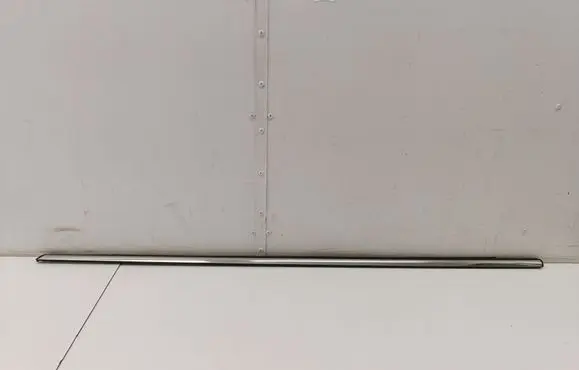Mini Paceman (R61) Front door glass trim molding 