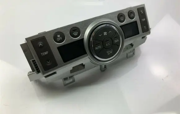 Toyota Verso Climate control unit 559000F081 G2406