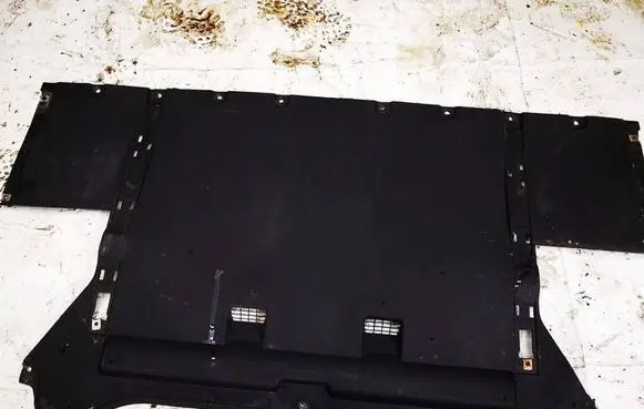 Tesla Model S Engine splash shield/under tray 600819100D