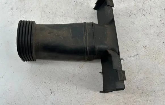 Volkswagen Polo V 6R Air intake duct part 6R0129618