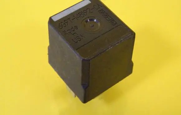 Ford Mondeo MK IV Other relay 6G9T-14B192-CA 6G9T14B192CA