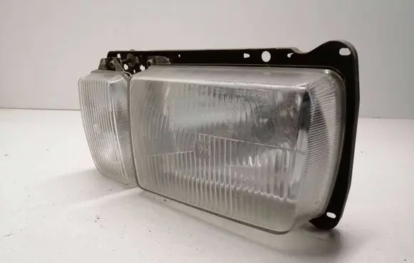 Volkswagen PASSAT B2 Headlight/headlamp 302124502