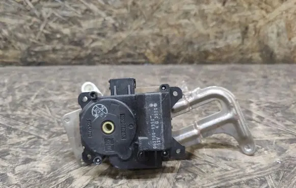 Honda Element Air flap motor/actuator 0637008950