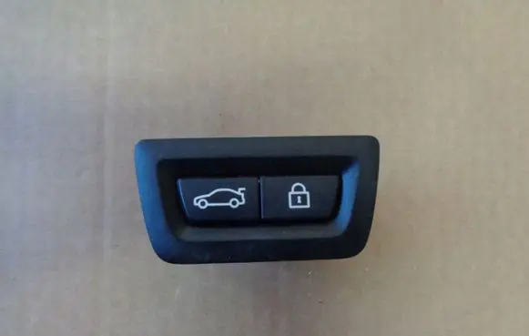 BMW 7 F01 F02 F03 F04 Tailgate/boot open switch button 9162645