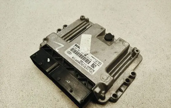 KIA Ceed Engine control unit/module 0281031497 1039S73886 391112A976