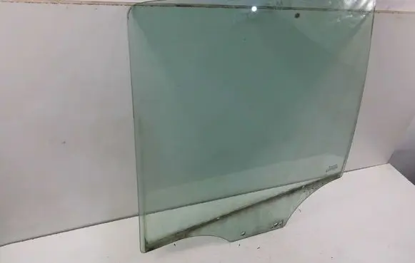 Mazda 2 Rear door window glass 