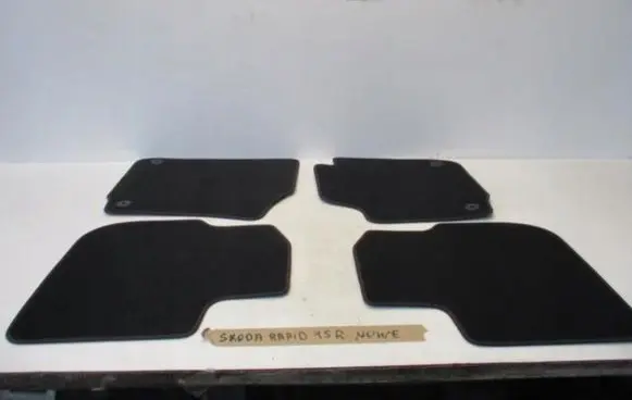 Skoda Rapid (NH) Car floor mat set 