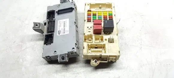 Alfa Romeo 159 Comfort/convenience module 50507094 50507093