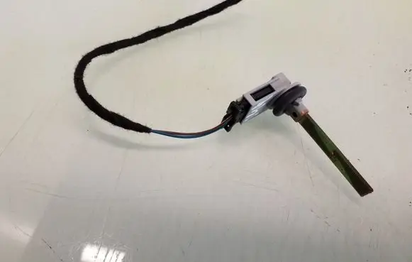 Volkswagen PASSAT B6 Interior temperature sensor 4B0820539