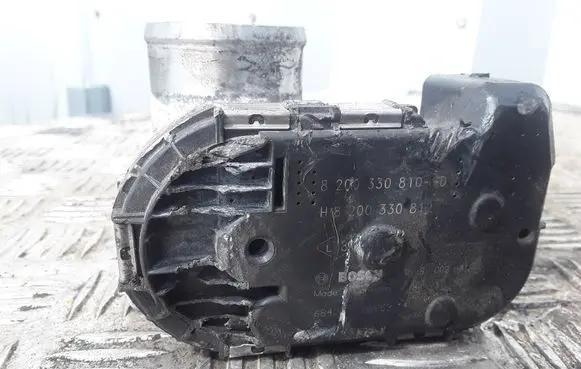 Renault Laguna III Throttle valve 8200330810