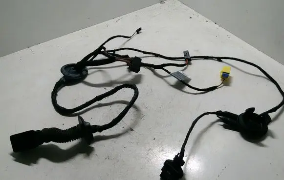 Audi A4 S4 B8 8K Front door wiring loom 8K0971030AE