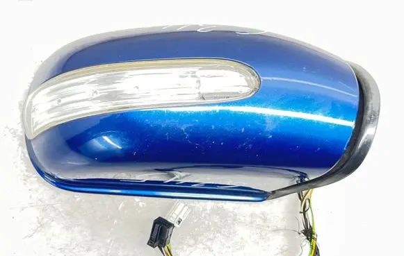 Mercedes-Benz C W203 Front door electric wing mirror 413133420