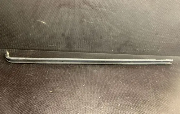 Opel Vivaro Sliding door upper top rail 