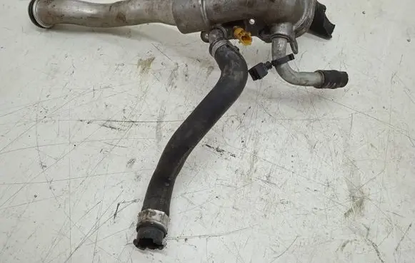 Thermostat/thermostat housing