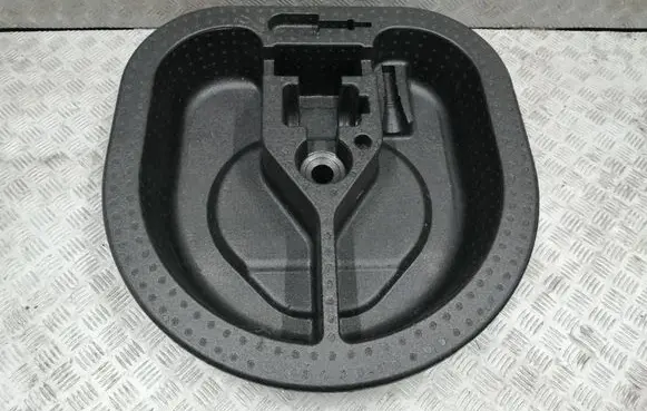 Ford Focus Tool box BM5117009BC N2KUF