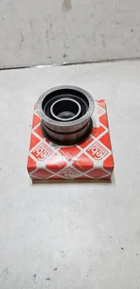 Audi A8 S8 D2 4D other engine part F220289 F2862 077109244A