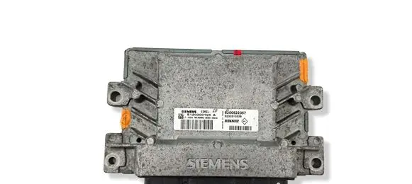 Renault Clio III Engine control unit/module 8200522357 8200510536 S120200105A