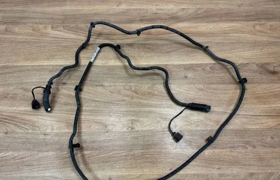 Audi Q5 SQ5 AdBlue supply pipe 8R0131984P