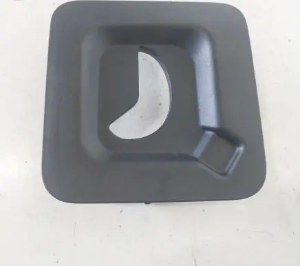 Peugeot 5008 II Seat belt trim 9684223277