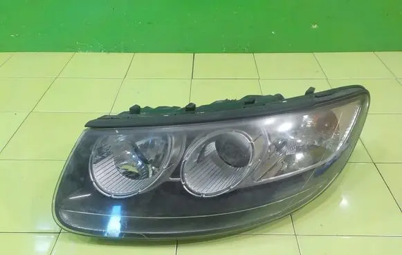 Hyundai Santa Fe Headlight/headlamp PRZOD