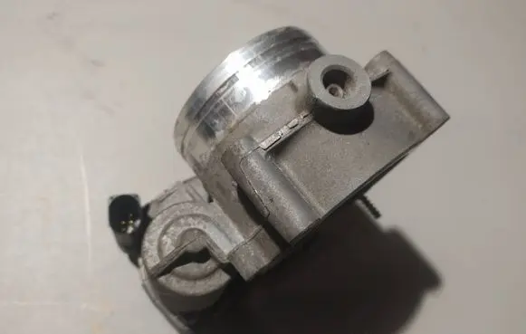 Volkswagen Touareg II Throttle valve 03H133062A 1114704334