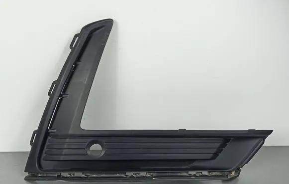 Honda CR-V Front bumper splitter molding 