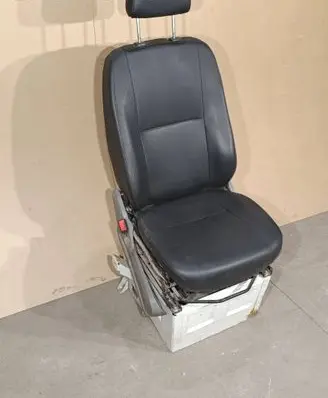 Mercedes-Benz Sprinter W906 Front driver seat 