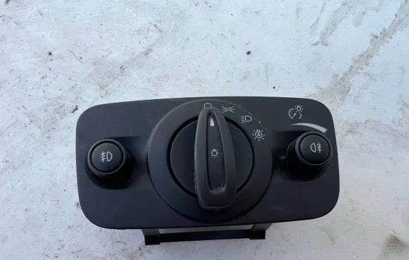 Ford C-MAX II Light switch AV6T13A024EC