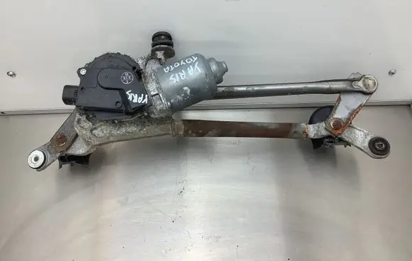 Toyota Yaris Front wiper linkage and motor 851100D080 1593000432