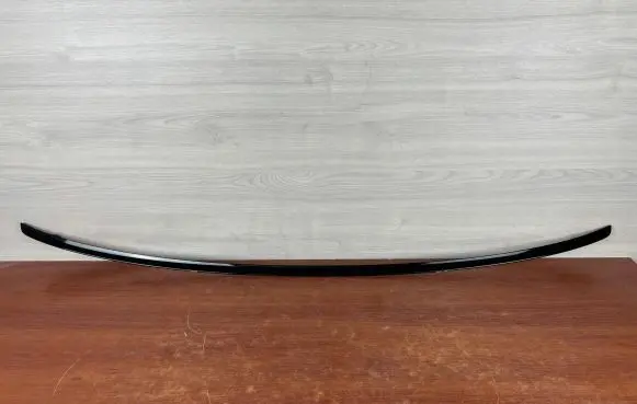 Porsche Cayenne (9Y0 9Y3) Tailgate/trunk spoiler 9Y3827918