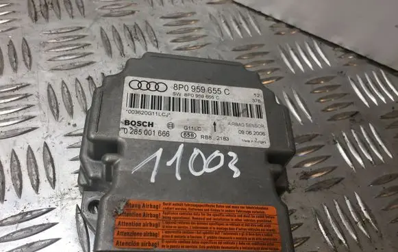 Audi A3 S3 8P Airbag control unit/module 8P0959655C 11003