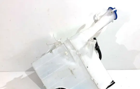 Hyundai i30 Windshield washer fluid reservoir/tank 98610G4100