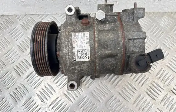 Skoda Rapid (NH) Air conditioning (A/C) compressor (pump) 5Q0816803E 004014086B5