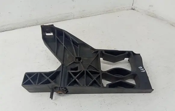 Audi A6 Allroad C7 Headlight/headlamp mounting bracket 4G0805608