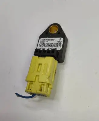 Mitsubishi Outlander Airbag deployment crash/impact sensor 8651A001 TBZME2011ZE607