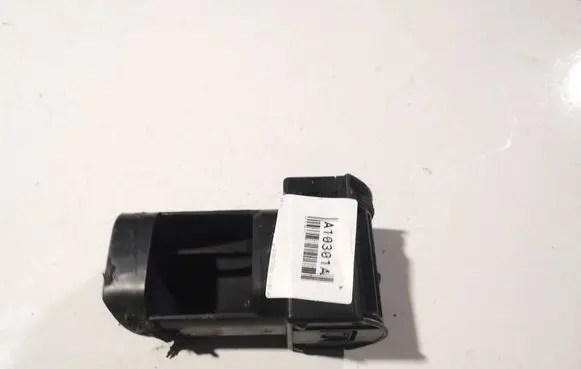 Audi A6 S6 C4 4A Dash center air vent grill