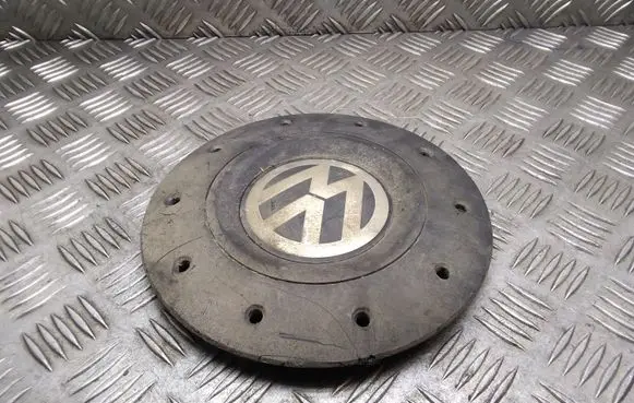 Volkswagen Transporter - Caravelle T5 Original wheel cap 7H0601151B