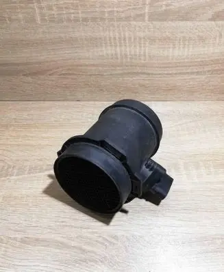 BMW 7 E65 E66 Mass air flow meter 0280218077