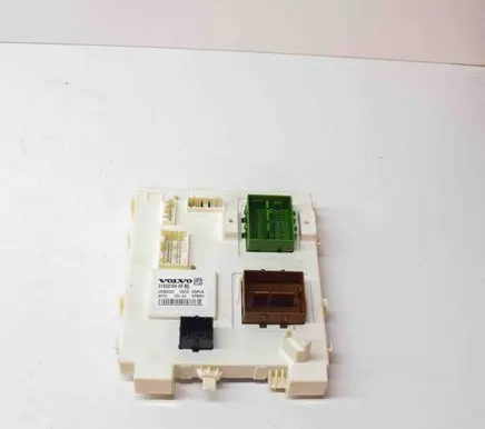 Volvo XC40 Central body control module 31453184