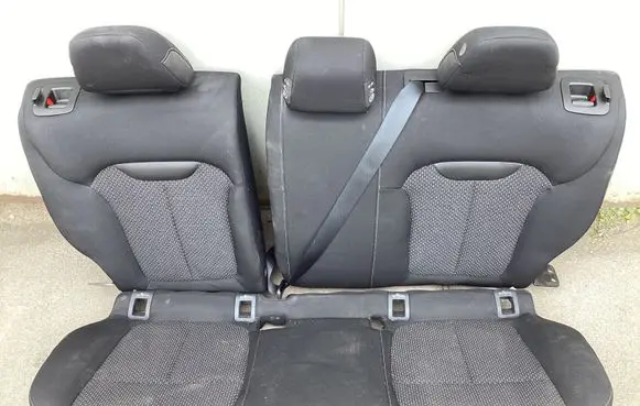 Renault Kadjar Rear seat armrest 