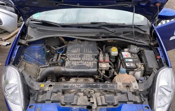 Fiat Grande Punto Manual 5 speed gearbox 55201142