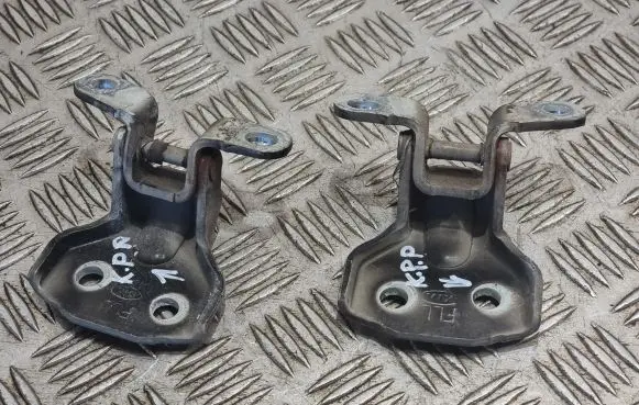 Front door hinge set