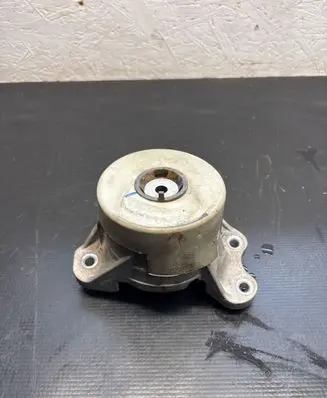 Mercedes-Benz GLC X253 C253 Engine mount bracket
