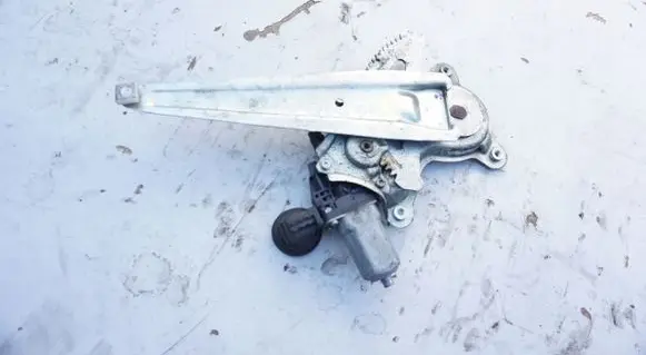 Mazda MX-30 Front wiper linkage and motor