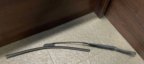 Volkswagen Transporter - Caravelle T5 Windshield/front glass wiper blade 7H1955409C