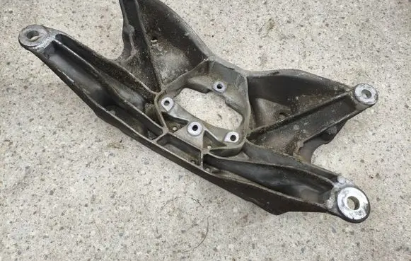 Audi Q5 SQ5 FY Gearbox mounting bracket 80A399262AR