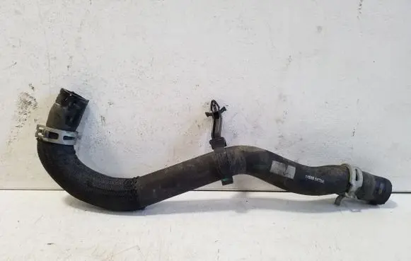 Nissan Navara D23 Engine coolant pipe/hose 140555KT0A