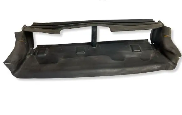 Ford Focus Intercooler air guide/duct channel BM518312A D2L4A