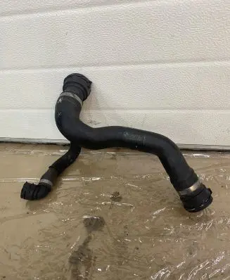 BMW X5 E70 Engine coolant pipe/hose 780807602 E2015